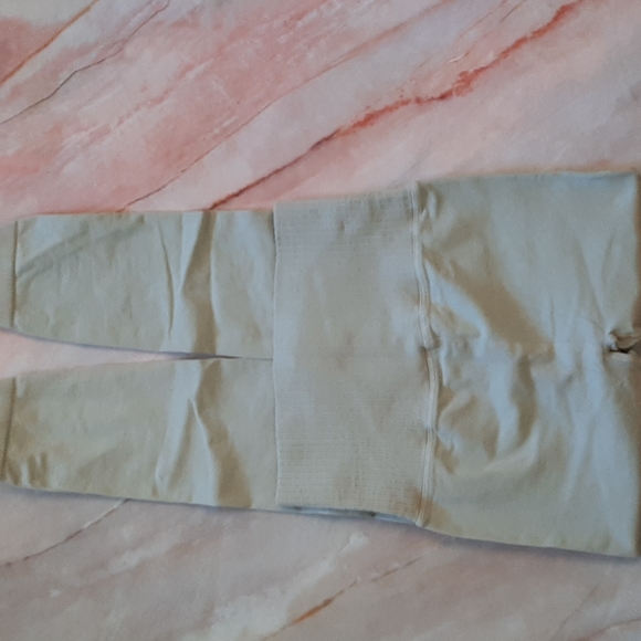 Free People Movement Good Karma Leggings - Picture 7 of 8